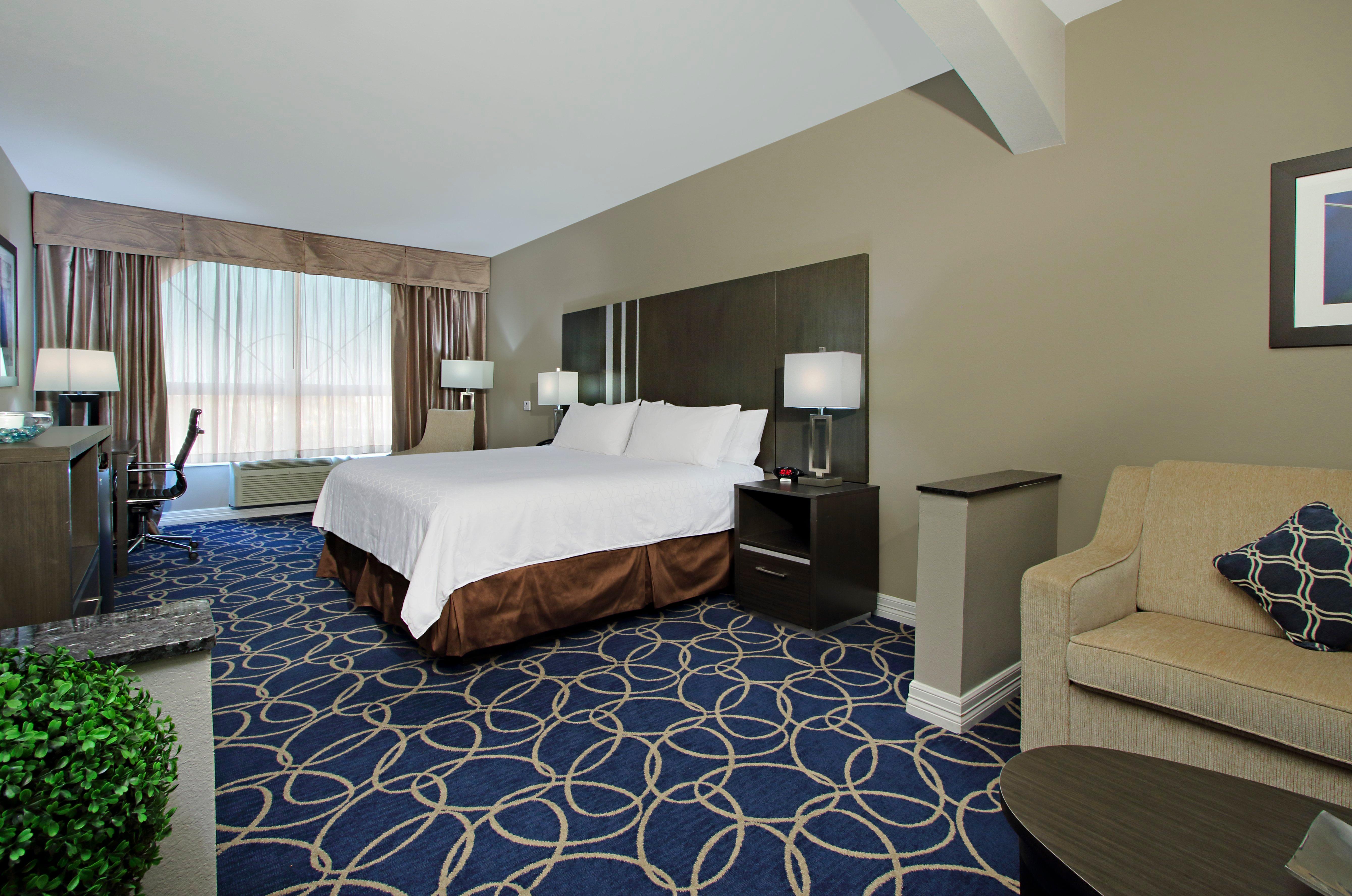 Holiday Inn Express And Suites Houston North - Iah Area, An Ihg Hotel Экстерьер фото